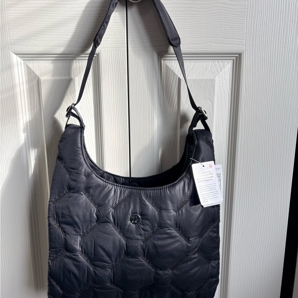 lululemon athletica Handbags - Lululemon Athletica Black Quilted Shoulder Bag